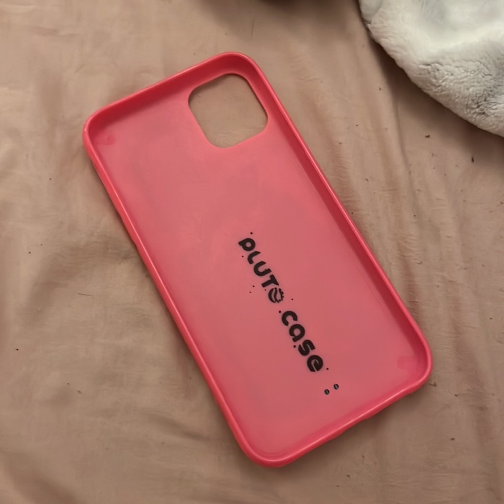 Pluto case - Picture 2 of 2